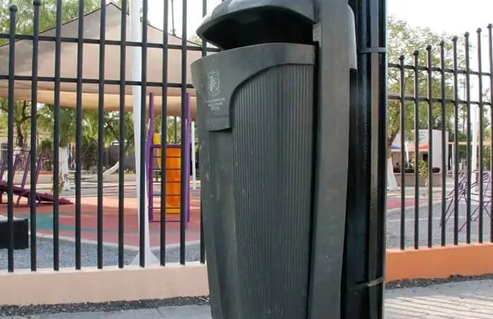 Ayuntamiento prevé daños por pirotecnia y retira papeleras