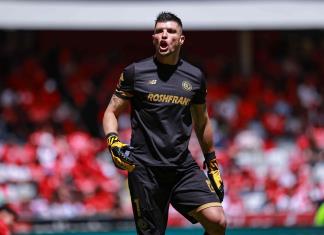Toluca apoya a Tiago Volpi contra el director deportivo del Querétaro