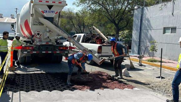 ¿Listos para acabar con los baches de tu ciudad?Cemex crea pavimento flexible de concreto