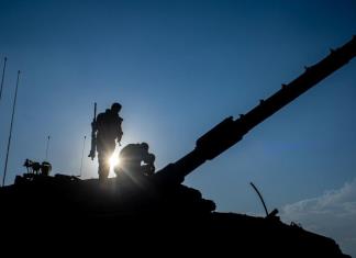 Israel acumula tropas en torno a Gaza y ordena evacuación de media franja