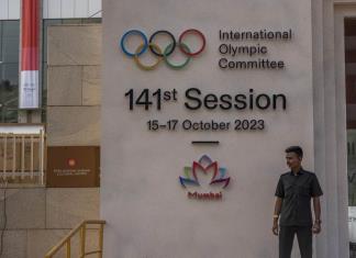 COI advierte a países que busquen recibir los Olímpicos que no excluyan a los deportistas