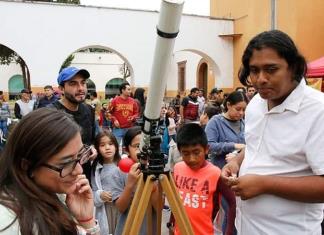 Entre nubes, los potosinos vieron el eclipse de sol