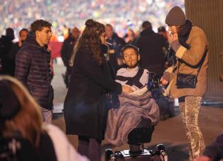 Evacúan estadio de Bruselas tras ataque terrorista; hay dos muertos