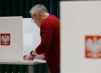 Oposición se proclama ganadora en Polonia