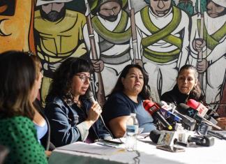 Activistas acusan a agentes de intimidación a migrantes en albergue de Tijuana