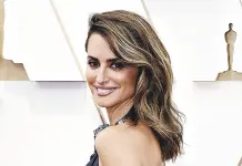 Penélope Cruz y los Javis anuncian nueva película La bola negra Penélope Cruz y los Javis anuncian nueva película La bola negra