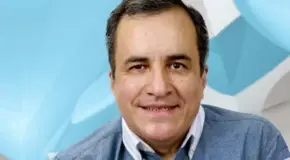 Fallece locutor Manuel Guerrero, experto de la Beatlemanía