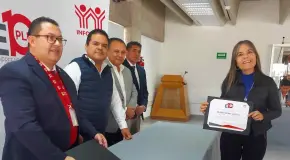 Infonavit reconoce a Editoras Mival y de Medios Impresos como Empresas de 10 Plus