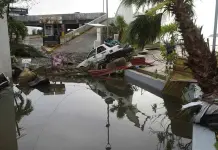 Autobuses trasladar&aacute; a turistas varados en Acapulco a la CDMX