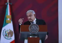 Es el mundo al revés, revira AMLO a los que exigen cobertura equitativa Es el mundo al revés, revira AMLO a los que exigen cobertura equitativa