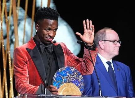 Por el racismo, cada vez tengo menos ganas de jugar: Vinícius