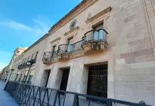 Se toman diputados megapuente de 5 d&iacute;as