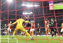 Doblete de Kane coloca al Bayern en octavos de Champions