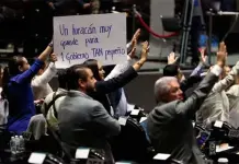 Propuesta del PAN para crear fondo de reconstrucción en Acapulco