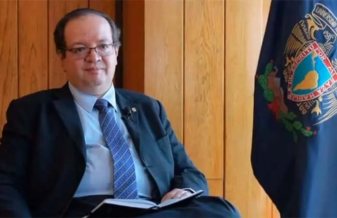 Rector de la UNAM alerta sobre presiones a universidades en América Latina