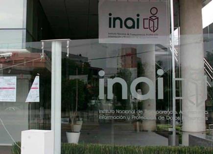 Resolución del INAI sobre entrega de expediente clínico por IMSS