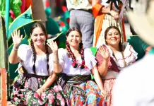 Sin sobresaltos concluye desfile conmemorativo del 113 aniversario de la Revolución. Sin sobresaltos concluye desfile conmemorativo del 113 aniversario de la Revolución.