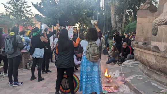 Manifestación en San Luis Potosí exige justicia por violencia contra la mujer