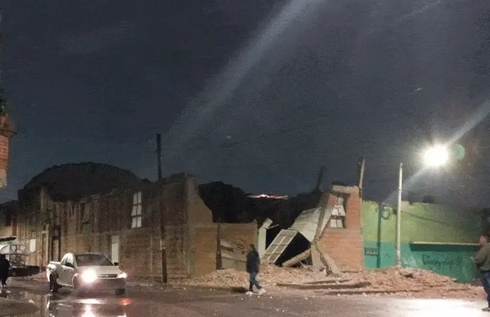 Colapsa parroquia en construcción en la colonia Wenceslao