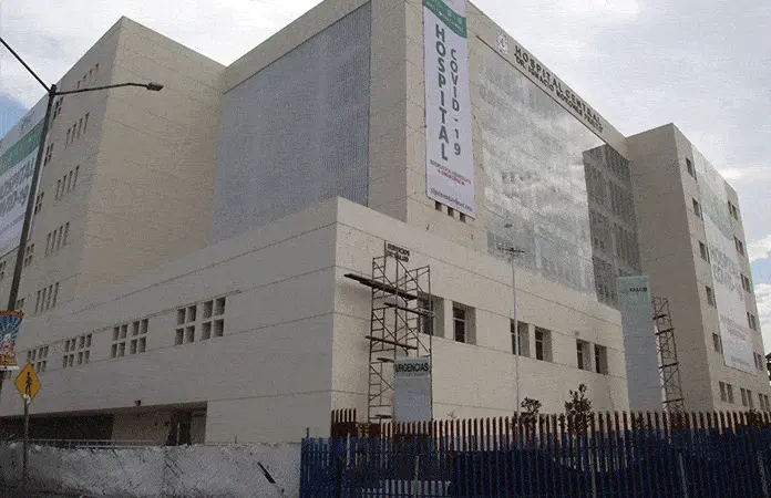 Pide gobierno a la Federación absorber deuda por 700 mdp del Hospital Central Pide gobierno a la Federación absorber deuda por 700 mdp del Hospital Central