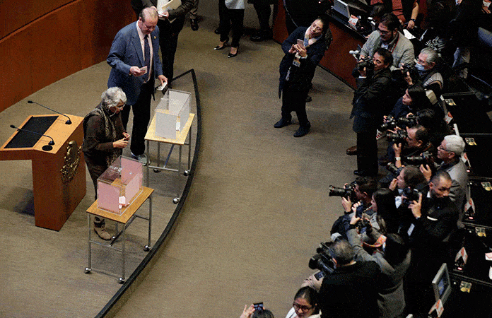 Inai continúa sin dos comisionados