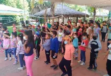 Sugieren retomar cubrebocas y antibacterial tras brote de influenza en planteles