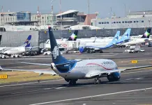 Impacto de la sobreventa de boletos de avión en los consumidores Impacto de la sobreventa de boletos de avión en los consumidores