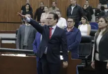 Fiscal electoral presenta formalmente su renuncia Fiscal electoral presenta formalmente su renuncia