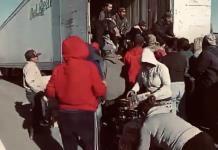 (VIDEO) Rapiñan tráiler con mercancía en Mexquitic