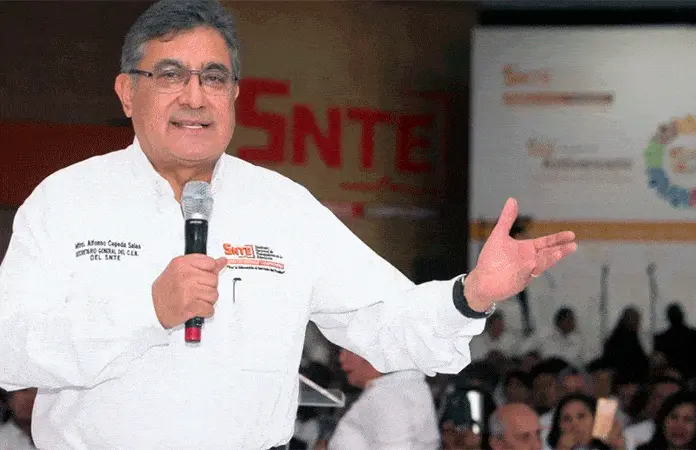 Celebración del Día de la Maestra y el Maestro en Palacio Nacional