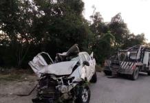 Familia sufre accidente en sierra de Tamasopo; un muerto