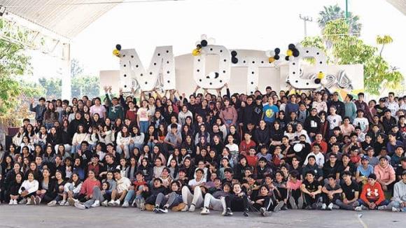 CENTENARIO DE LOS COLEGIOS MOTOLIN&Iacute;A Y MAR&Iacute;A LUISA OLANIER