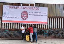 Vecinos clausuran bodega de hidrocarburos en el Estado de México