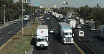 Reparados, 95% de baches en tramos federales de SLP, asegura SICT