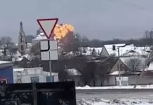 Ucrania afirma hundimiento de buque ruso en el mar Negro