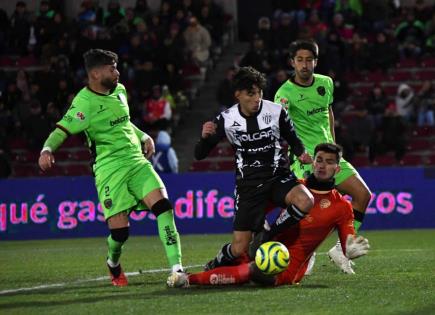Necaxa salva el invicto tras empate con Juárez en el Clausura 2024