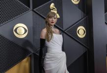 Taylor Swift hace historia en los Grammy