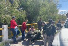 Mujer rescatada en puente de 20 de noviembre y Río Santiago