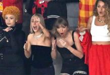 Taylor Swift disfruta del Super Bowl junto a Blake Lively