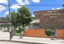 Determinan cese definitivo del director de secundaria Vicente Rivera
