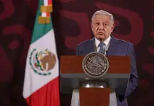 AMLO anuncia nueva secci&oacute;n en ma&ntilde;anera: &iquest;Qui&eacute;n es qui&eacute;n en los bots?