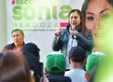 Video | Respaldo y abrazo de Villafuerte a Sonia Mendoza en la sede verde