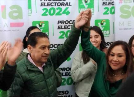 Video | Respaldo y abrazo de Villafuerte a Sonia Mendoza en la sede verde