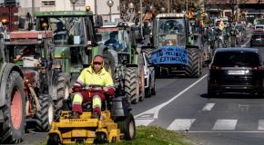 Madrid vive una masiva tractorada en sus calles