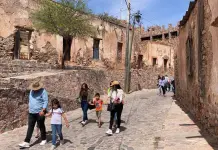 Desde el sábado familias disfrutan Cerro de San Pedro