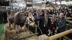Macron, recibido con abucheos en la feria agrícola