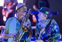 Aut&eacute;nticos Decadentes hacen vibrar al Teatro de la Ciudad