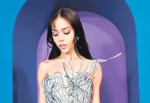 El debate sobre el apoyo de los mexicanos a Danna Paola y Eiza Gonz&aacute;lez