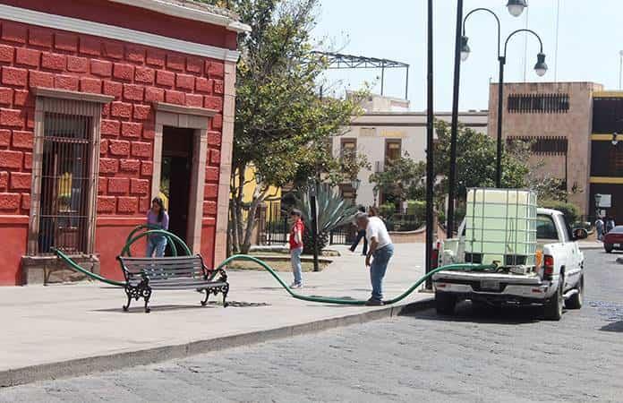 Hay comercios que por su naturaleza y por la temporada, han incrementado recientemente su consumo de l&iacute;quido