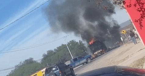 VIDEO | Incendio de tráiler en Villa Hidalgo